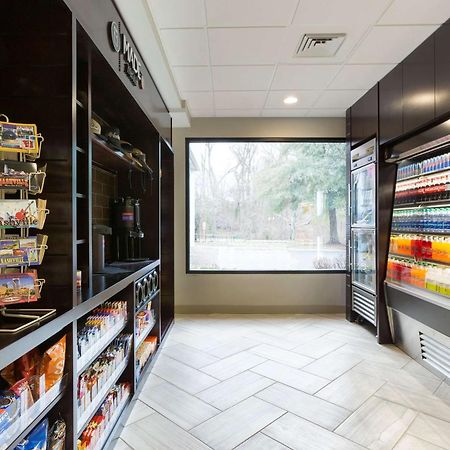 Doubletree Suites By Hilton Nashville Airport Екстер'єр фото