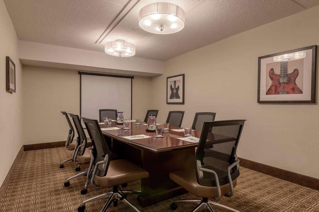 Doubletree Suites By Hilton Nashville Airport Зручності фото