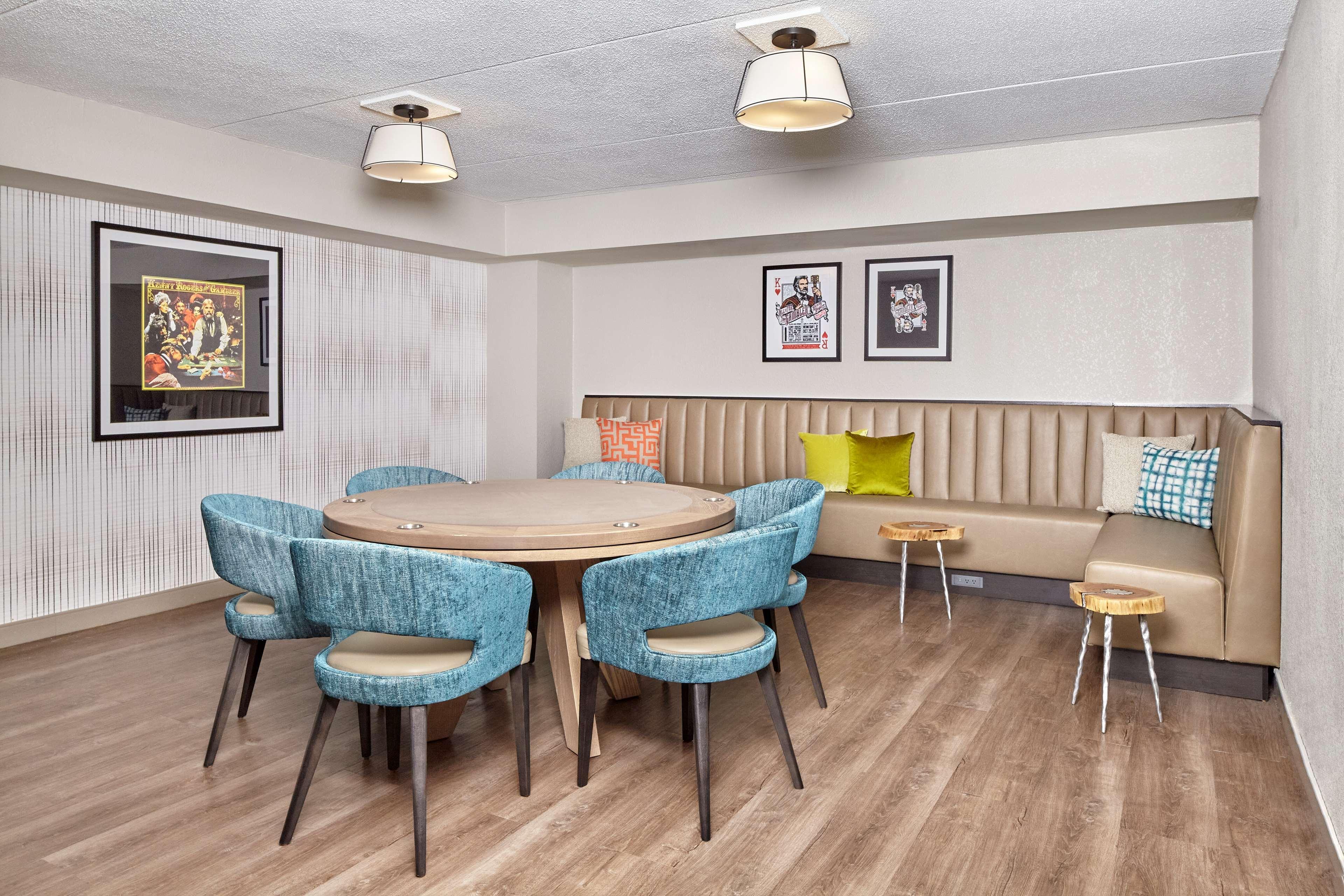 Doubletree Suites By Hilton Nashville Airport Екстер'єр фото