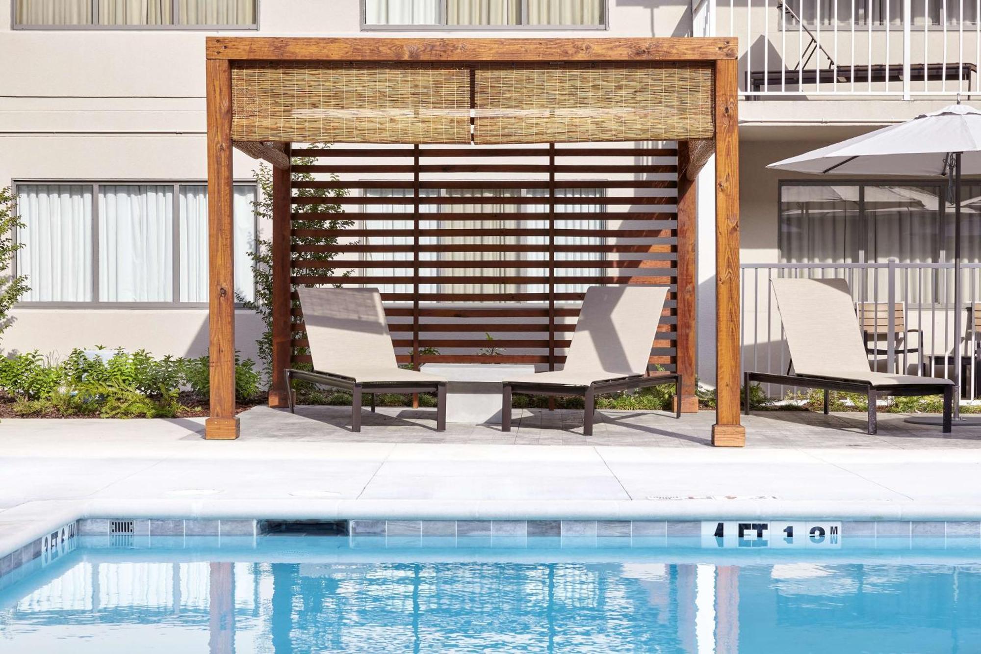 Doubletree Suites By Hilton Nashville Airport Екстер'єр фото