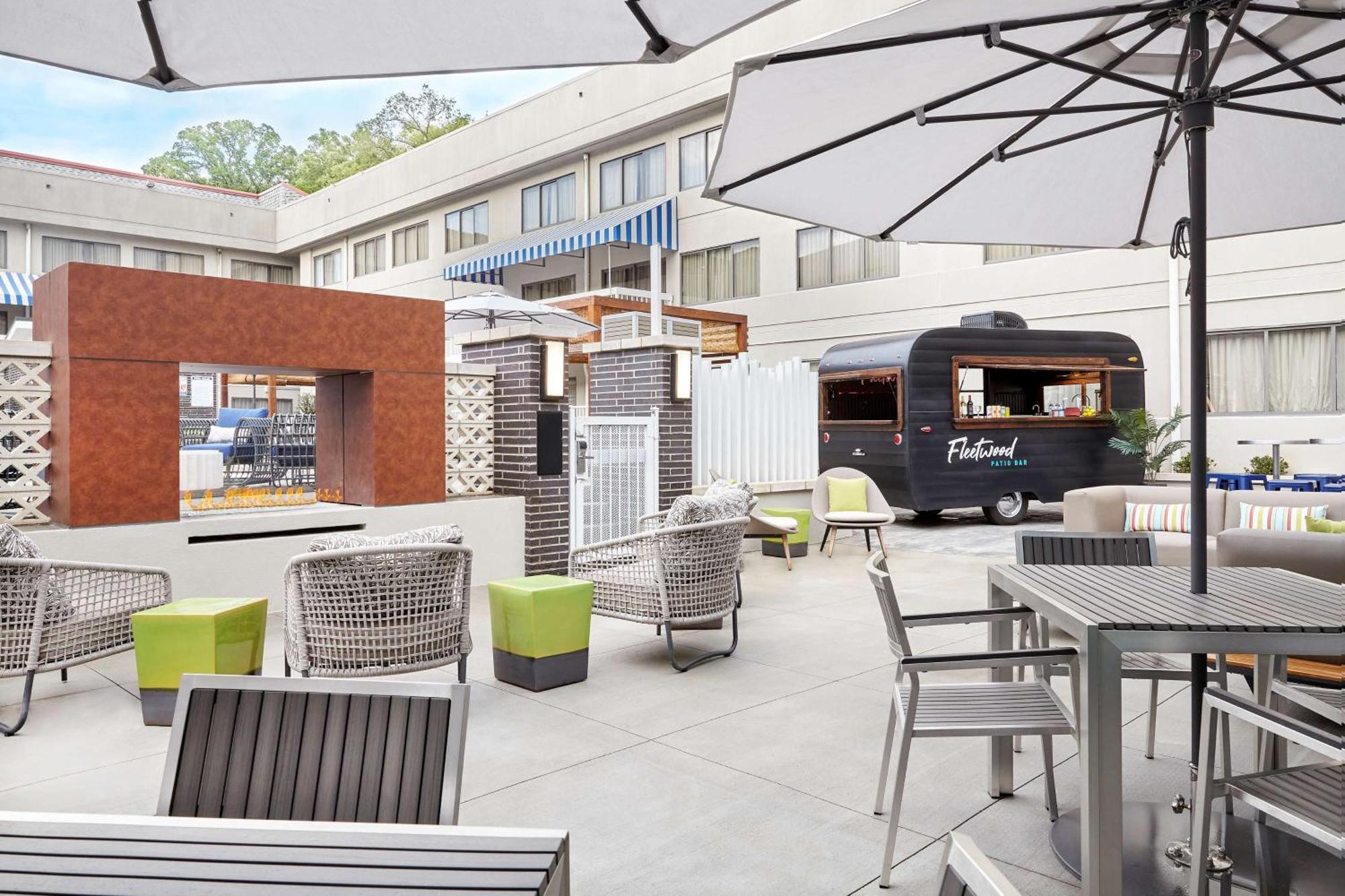 Doubletree Suites By Hilton Nashville Airport Екстер'єр фото
