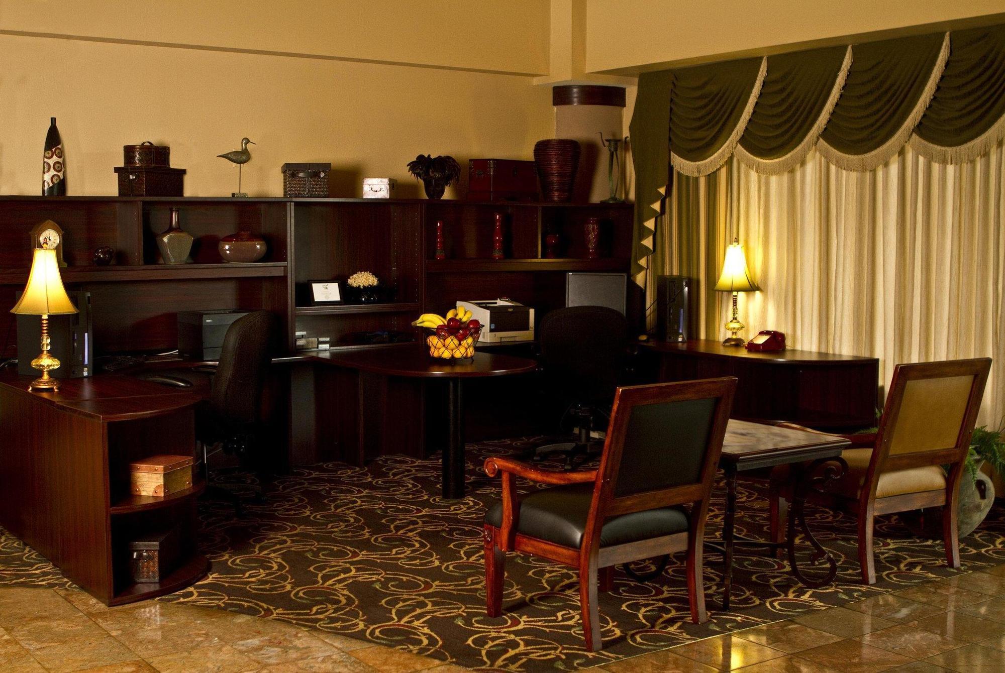 Doubletree Suites By Hilton Nashville Airport Екстер'єр фото